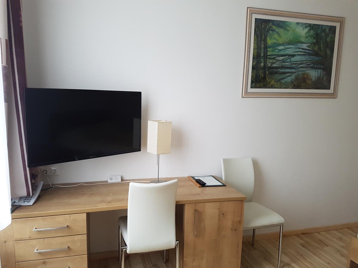 Hotel Lenau Stockerau Εξωτερικό φωτογραφία