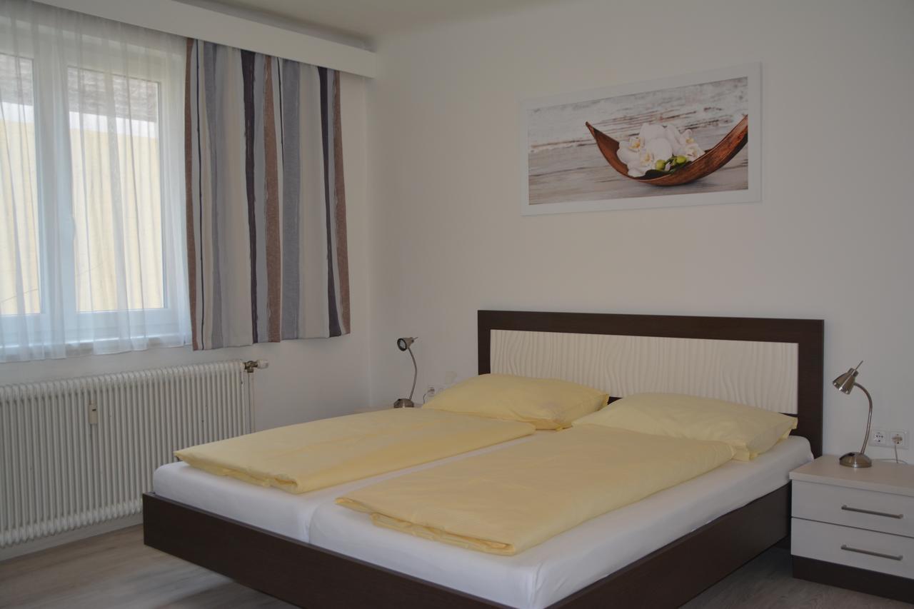 Hotel Lenau Stockerau Εξωτερικό φωτογραφία