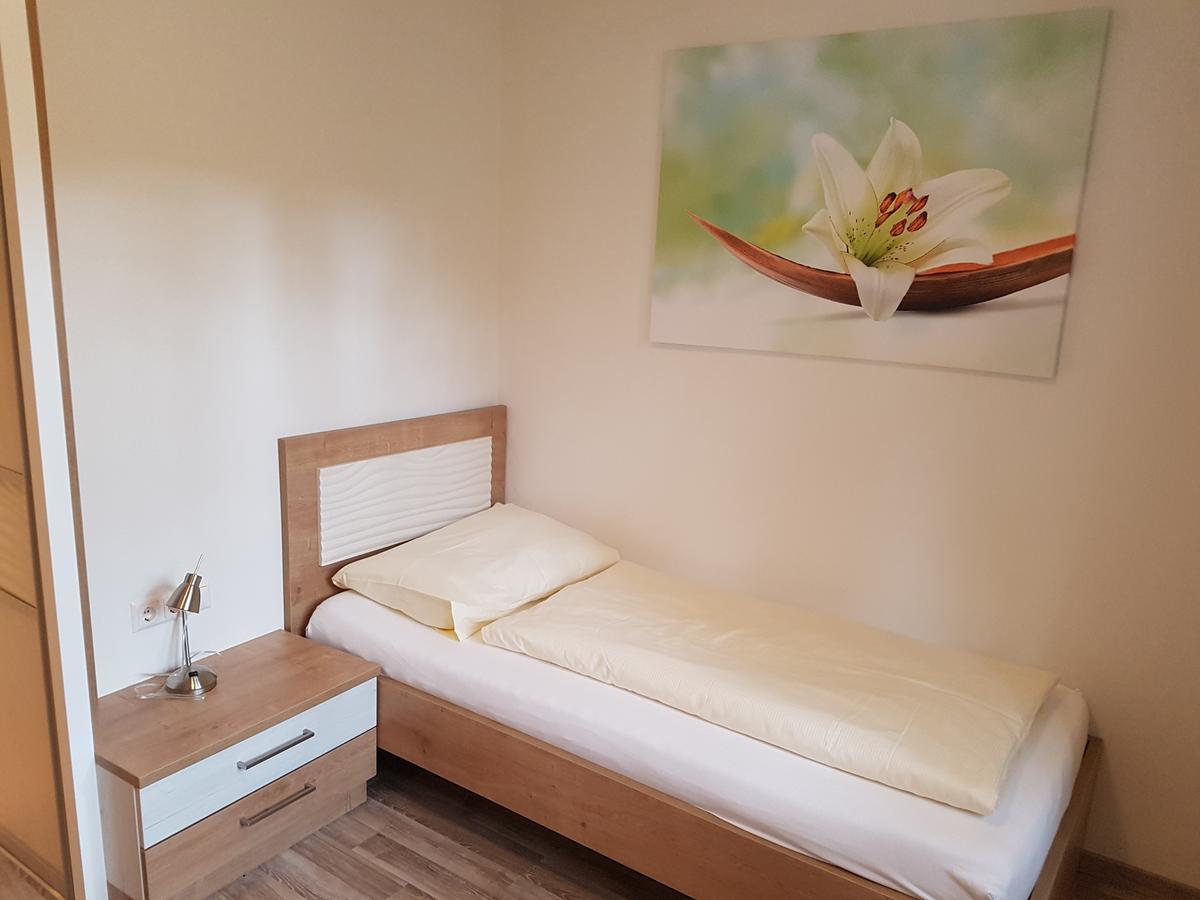 Hotel Lenau Stockerau Εξωτερικό φωτογραφία