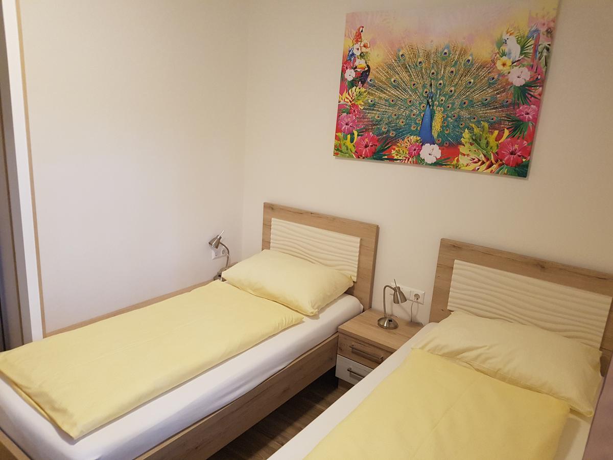 Hotel Lenau Stockerau Εξωτερικό φωτογραφία